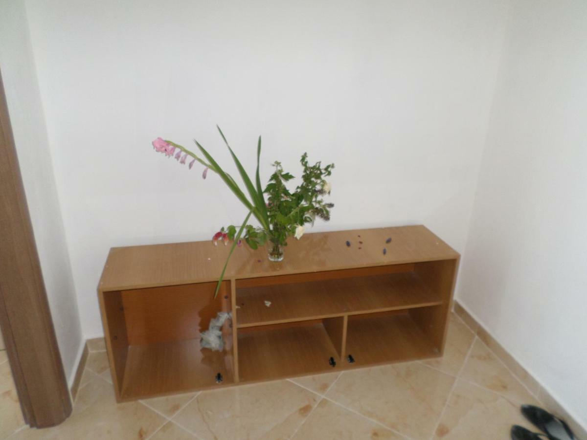 Lindita'S Seaview Appartment Vlorë Exterior foto
